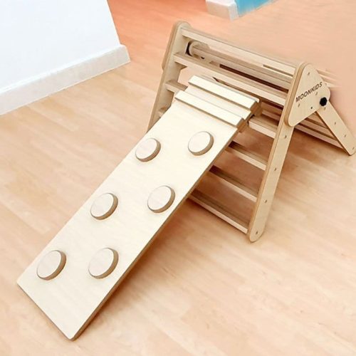 Moon Kids - Play Area