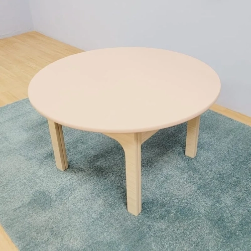 Medium-Round-Table